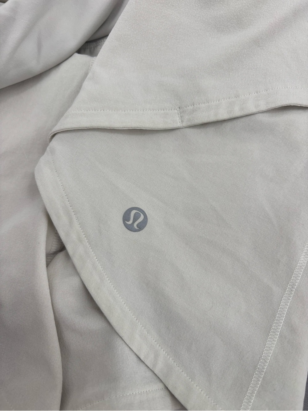 Lululemon Athletica Speed Up High-Rise Lined Short 4” 🖤 - Bone - Picture 4 of 10